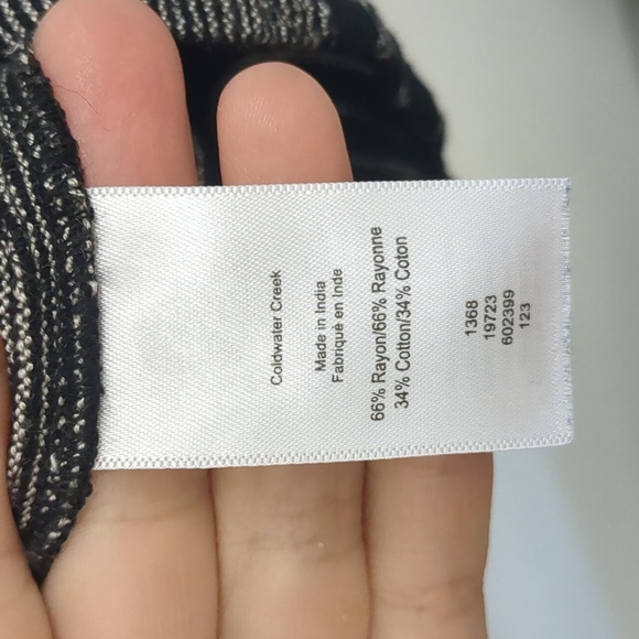 Coldwater Creek Asymmetrical 3/4 Sleeve Blouse in Black and Gray size Large - Picture 4 of 5